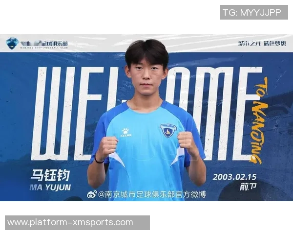 马钰君足球：从青涩少年到绿茵场上的闪耀之星